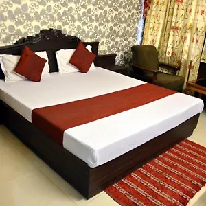 hotel-city-paradise-chandigarh.shimlahotels.net/