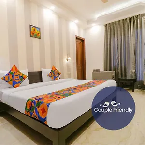 3* Hotel Fabhotel Rr Residency